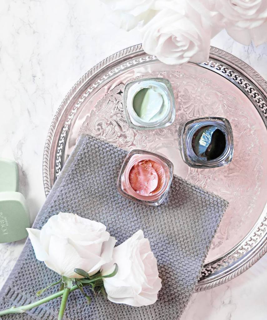 labellesirene_'s tweet image. Sharing the new affordable clay masks you NEED in your life ASAP! It's the art of #multima… ift.tt/2bHkckl