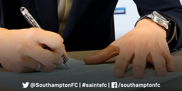 SuothamptonFC's tweet photo. Sorry to keep you waiting. We've got some #deadlineday news for you coming up in a few minutes' time... #saintsfc https://t.co/JhaA2GX7uw