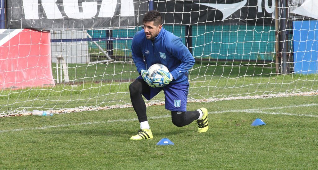 #Entrenamiento <a href="/RacingClub/">Racing Club</a>