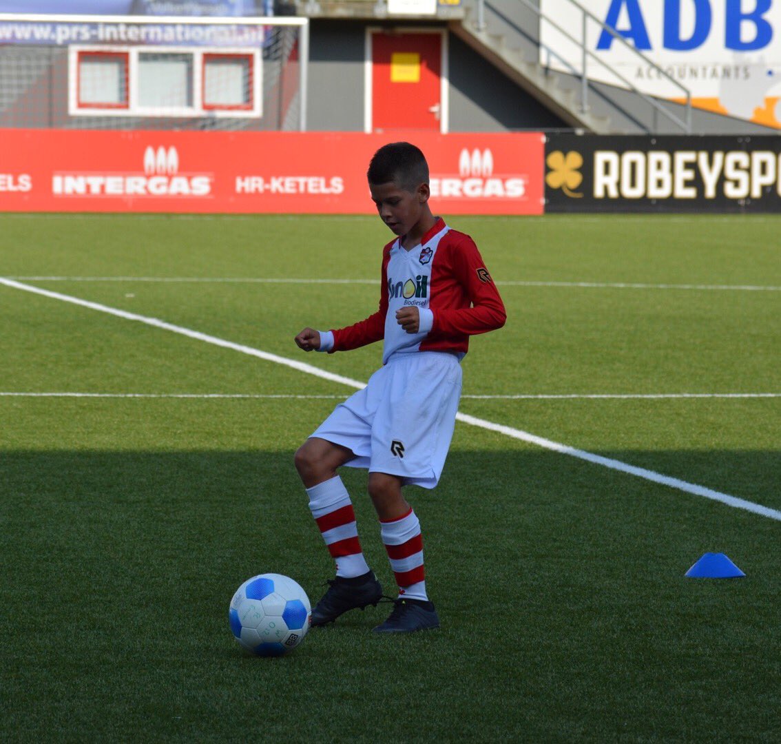 Wedstrijd in beeld:                     FC Emmen vs SC Cambuur 1-2