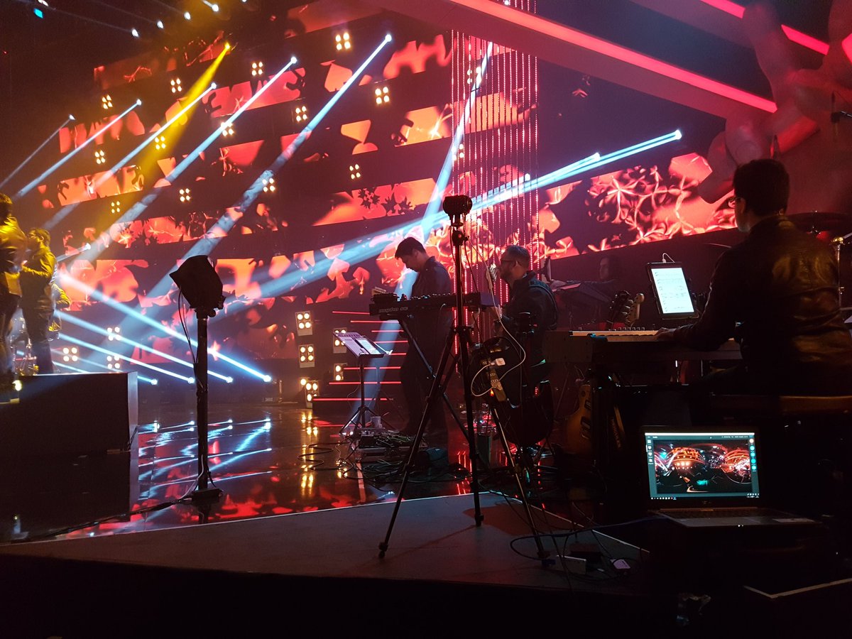inmersivovr's tweet photo. #streaming #360 for tv show #VirtualReality #streaming360 #music #realidadvirtual https://t.co/tyIOU9y99N