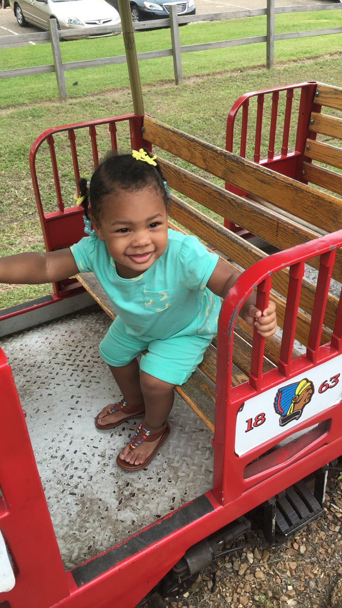 TUCCIbaby_'s tweet photo. Words can't explain how much you mean to me. You are my biggest blessing. Happy 2nd Birthday To My Heart, Tailor😢💕🎉 https://t.co/27sIt8JCCi