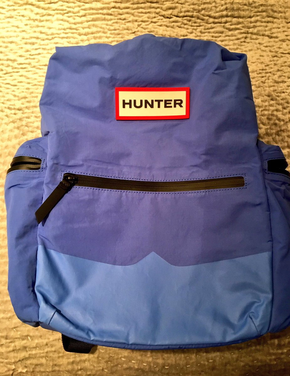 SarahDewey28's tweet photo. So grateful for my awesome new Hunter backpack from my fabulous client @HunterBoots #gratitude #massageathome https://t.co/mM9zN8rBQk