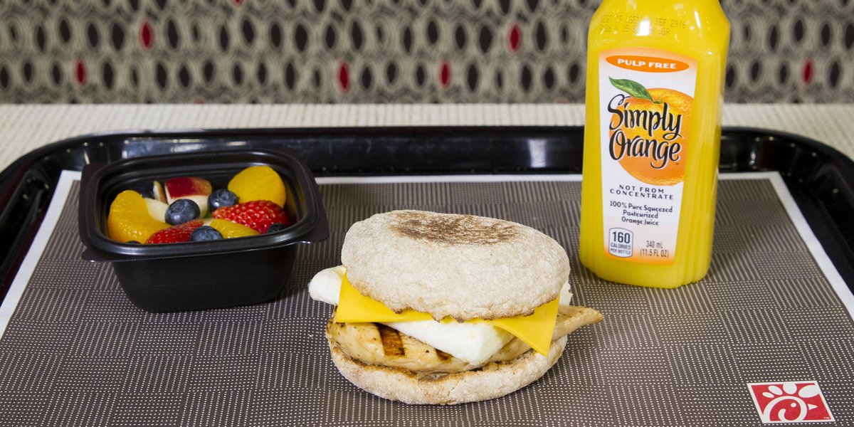 ChickfilA's tweet photo. Stop what you’re doing and think chicken for breakfast. Served until 10:30am. #EggWhiteGrill https://t.co/eL7SSXoKta