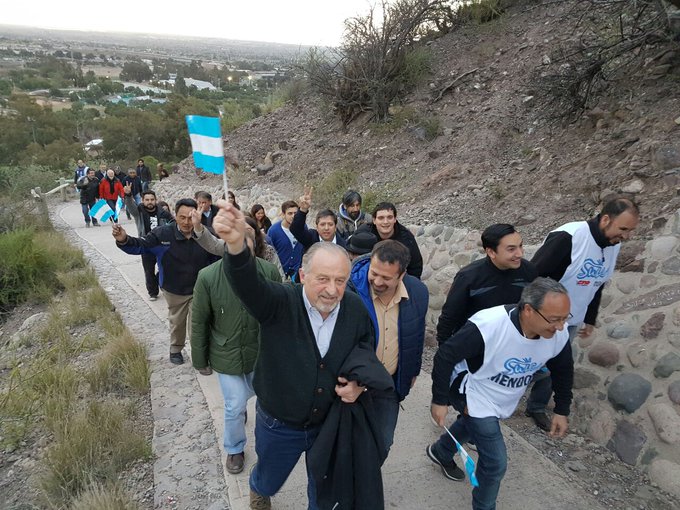 Ver imagen en Twitter Ver imagen en Twitter