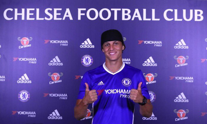 fvaskap's tweet photo. Los Blues no olvidamos!! Bienvenido a casa @DavidLuiz_4 #BlueIsTheColour A romperla.. #GeezerReturns https://t.co/j7tiiXt18A