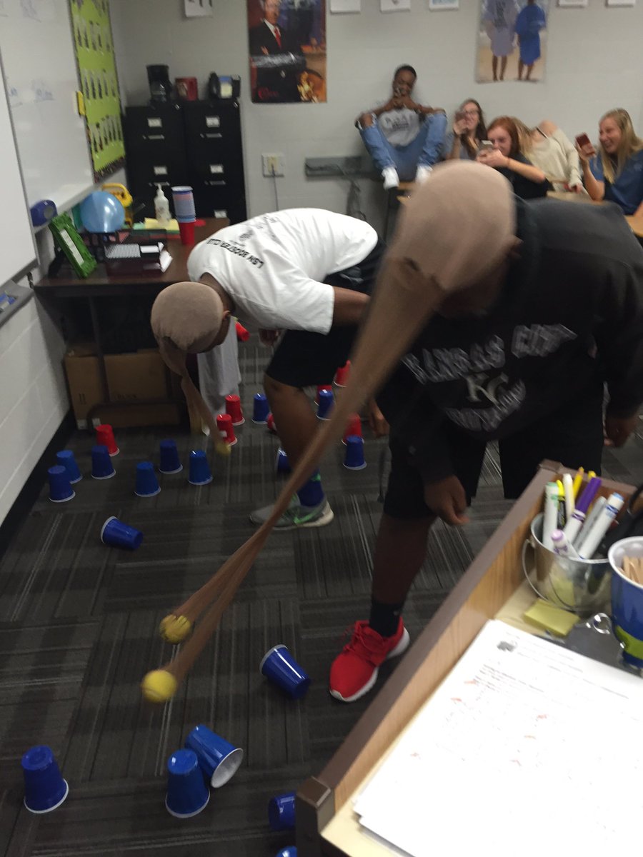 LSNorthernStars's tweet image. Minute to win it was so fun today! Stop by room 1115 to join in on Friday!