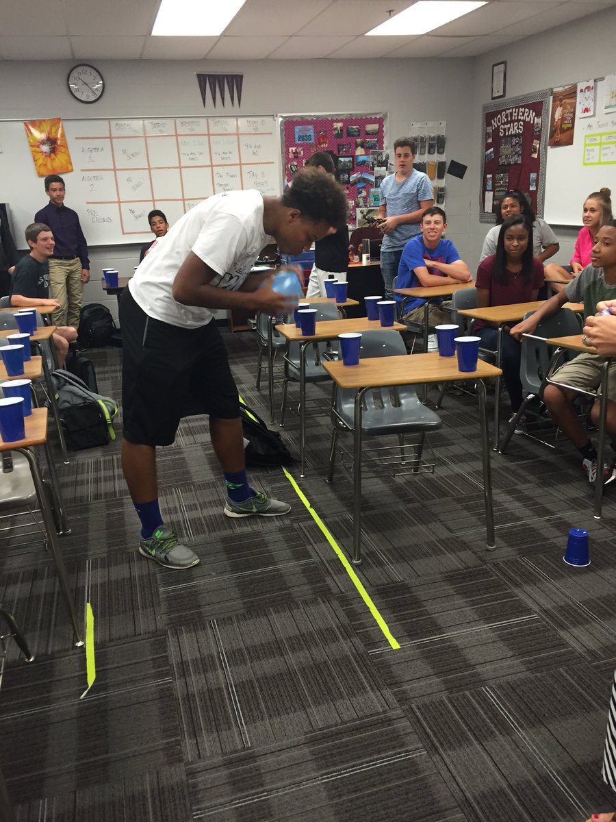 LSNorthernStars's tweet image. Minute to win it was so fun today! Stop by room 1115 to join in on Friday!