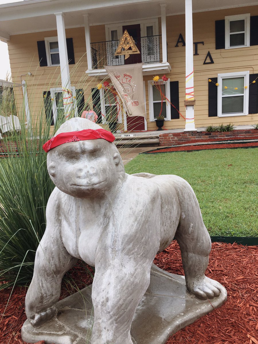 PittStateAGD's tweet photo. We're ready for some football ๐โค๏ธ๐ #PTTR16 https://t.co/ToAPRN9GMg