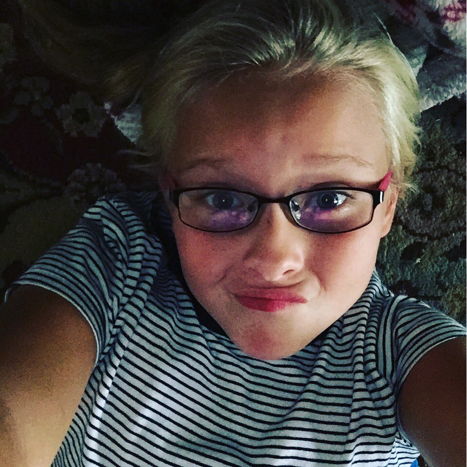 Evelyn Loyd 😎😎 tweet media