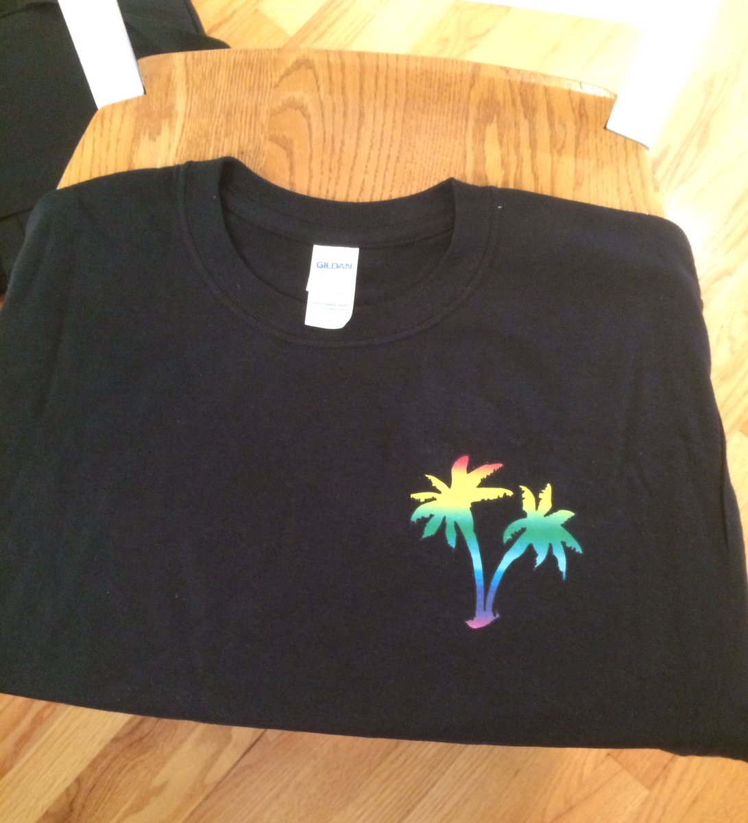 Iconic_Disaster's tweet image. Our website is now up and running! Check it out for some of our new products

iconicdisaster.com