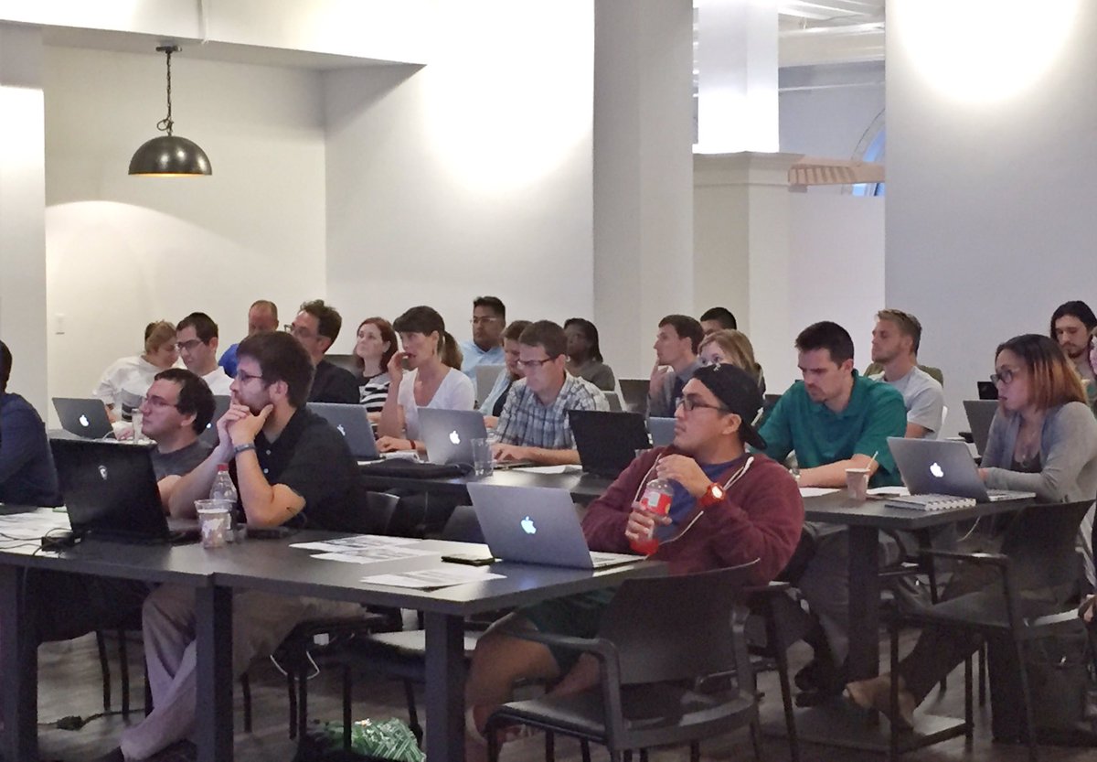 startgarden's tweet image. A packed room at #40Pearl to welcome @GrandCircusCo from Detroit to #GRMI for tonight's #IntroToCoding workshop!