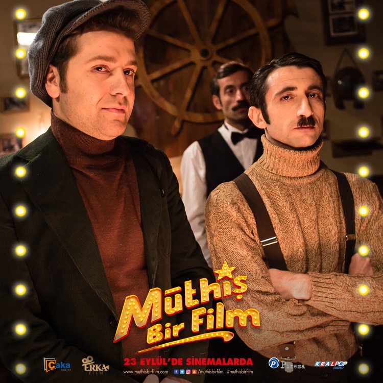 MuthisBirFilm's tweet photo. Bu ikiliye dikkat! Sizi gülme krizine sokabilirler:) #MüthişBirFilm 23 Eylül'de sinemalarda! https://t.co/me9be0ETJT https://t.co/F4KYoQqFHB