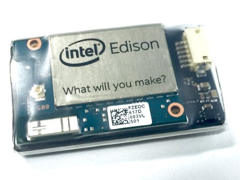 YorkeLabs's tweet photo. Taking UAV 3D data capture to the next level w/@intel Edison, RTK, &amp; 24MP @sony on board @YorkeLabs @3DRobotics Solo https://t.co/CxwKz0NG1e