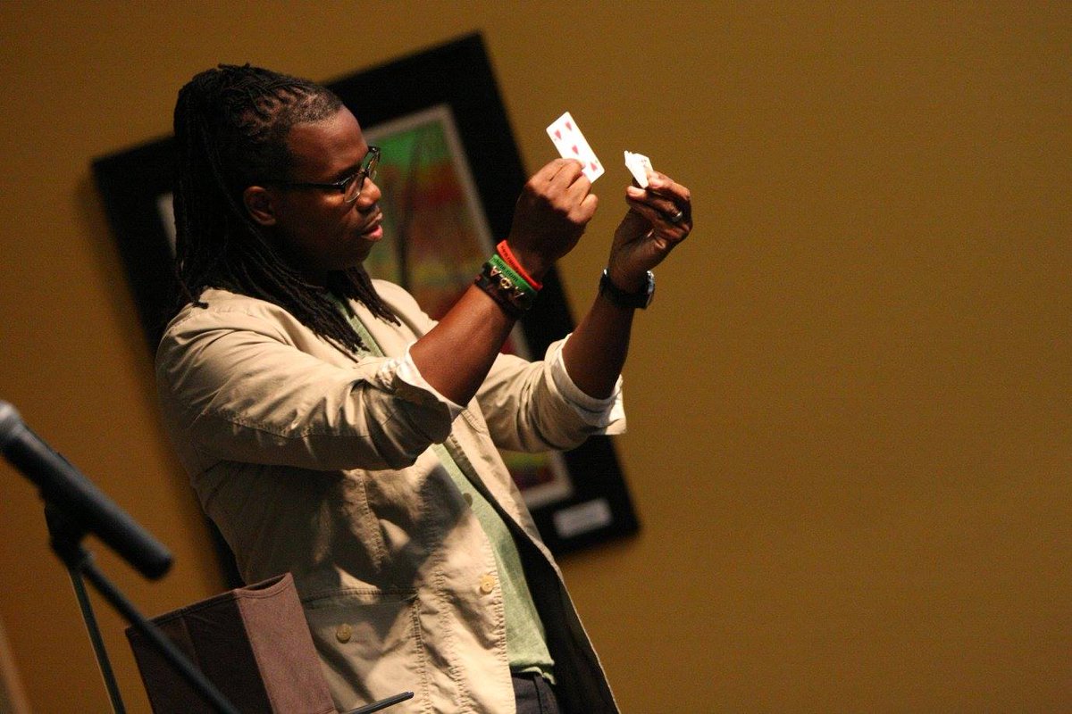 IowaCentral's tweet image. So much fun hosting @Ran_Magic on Tuesday! Image gallery at facebook.com/iowacentral #HowDidHeDoThat #TritonNation