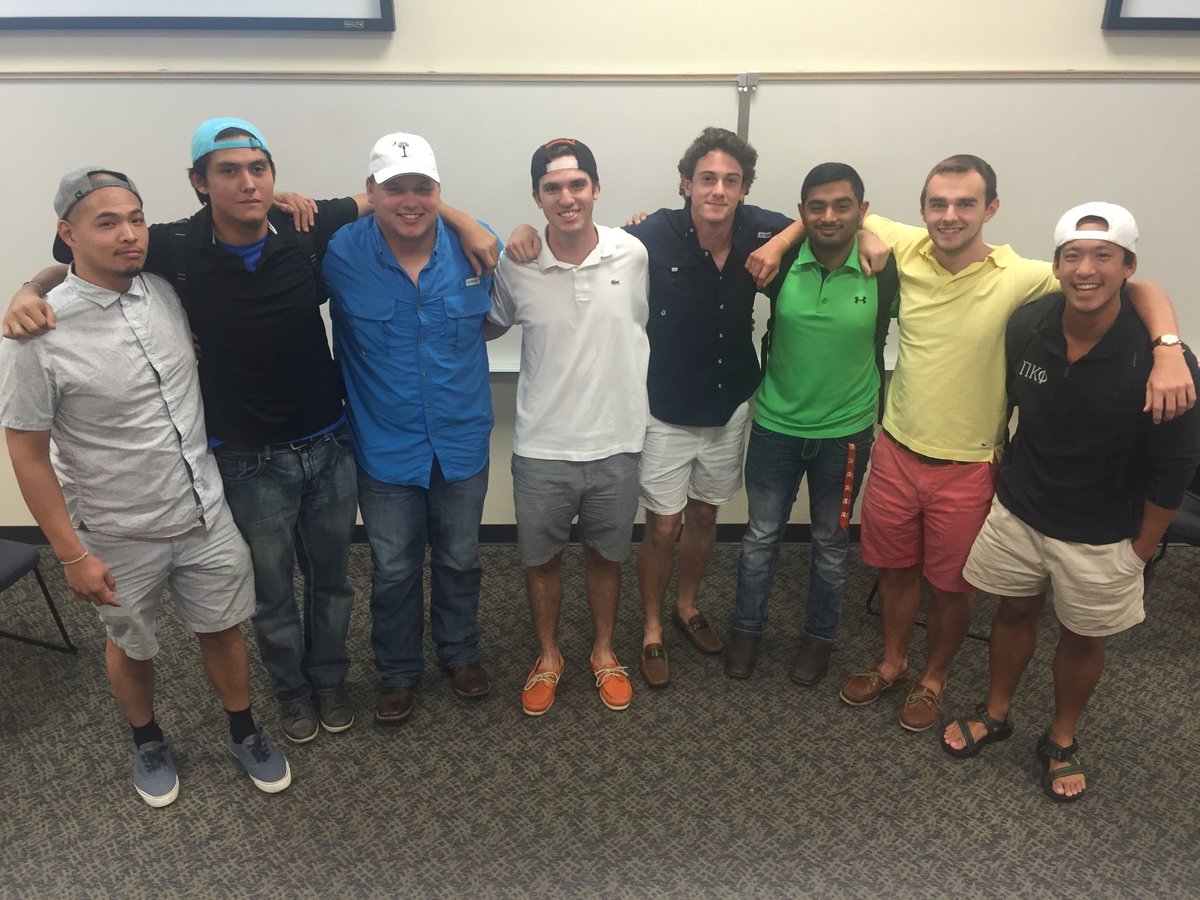 pikappUTTyler's tweet photo. Our Executive Council had our first meeting tonight! Looking forward to a fun and successful semester! #uttyler20 https://t.co/ZBxHtSHBgL