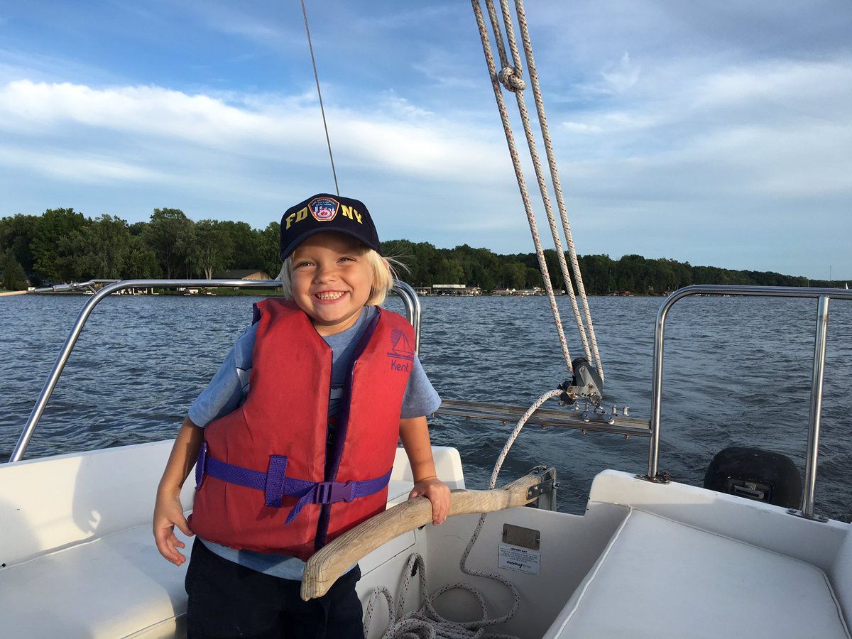 <a href="/Laf_Sailing/">Lafayette Sail Club</a> Ahoy Cap'n Drake! #WednesdayNavy