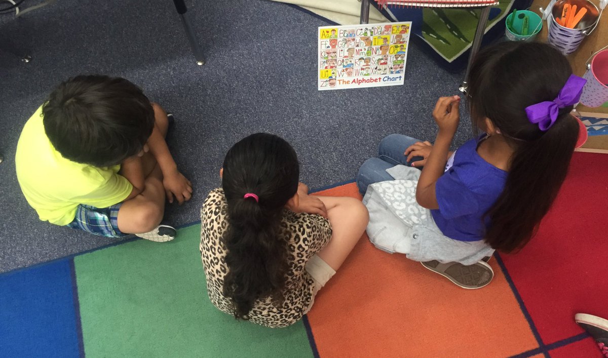 ❤️ my k/1 class! 1st graders are leading the k's in our letter &amp; sound practice! Everyone benefits! #loefalcons