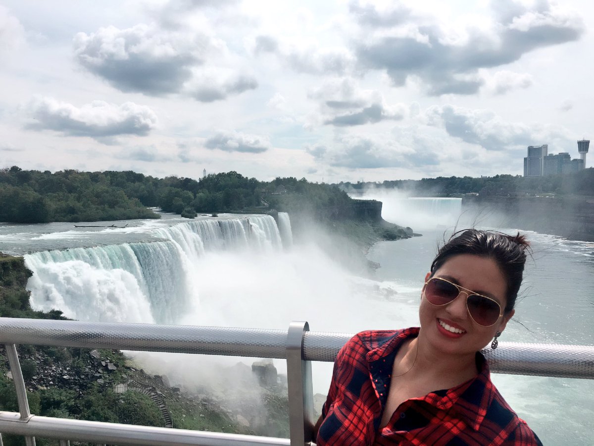 sabeenakarki's tweet photo. हुन त #niagarafalls हो तर हाम्रो आफ्नो त पातले छांगो aka #Davisfalls नै हो 😊 https://t.co/B45oqPVVNd