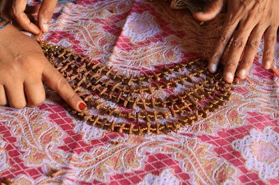 odysseuslahori's tweet photo. The Fragrance of Clove 
https://t.co/s9nwVugICp #AChorusofCraft, #BookofDays2016, #Crafts https://t.co/O5rJUOYdan