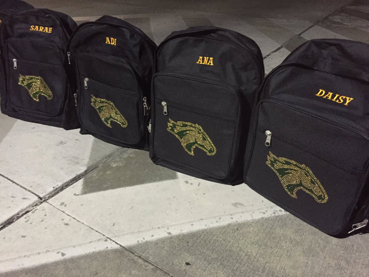 CPPcheer's tweet image. Loving our new spirit wear for the year! 😍💚💛🐴 #cppcheer #wearecpp #gobroncos