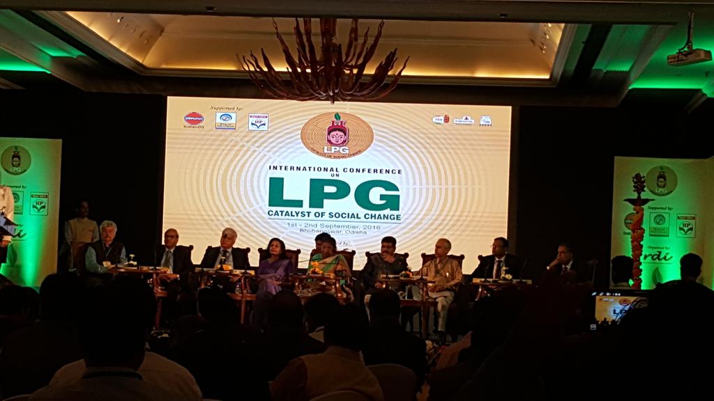 Auspicious beginning of international conference on LPG Catalyst of Social Change at Bhubaneshwar #pmuy #bpcl