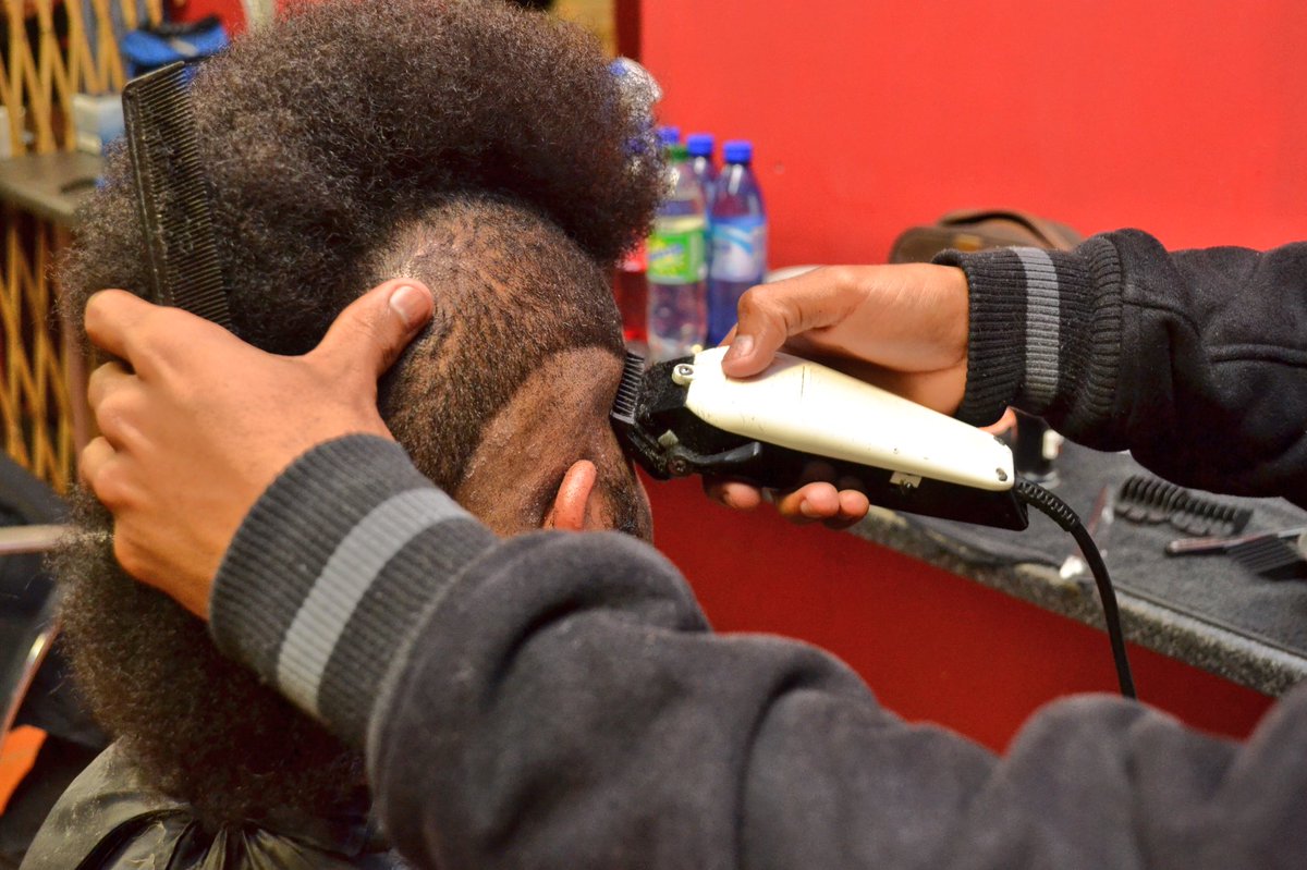 GoodHopeFM's tweet photo. We might need a few barbers for @Lord_Veezus.
We're at Claude's Barbershop until 11.
#FadeForWayde https://t.co/RbFokvUAWL