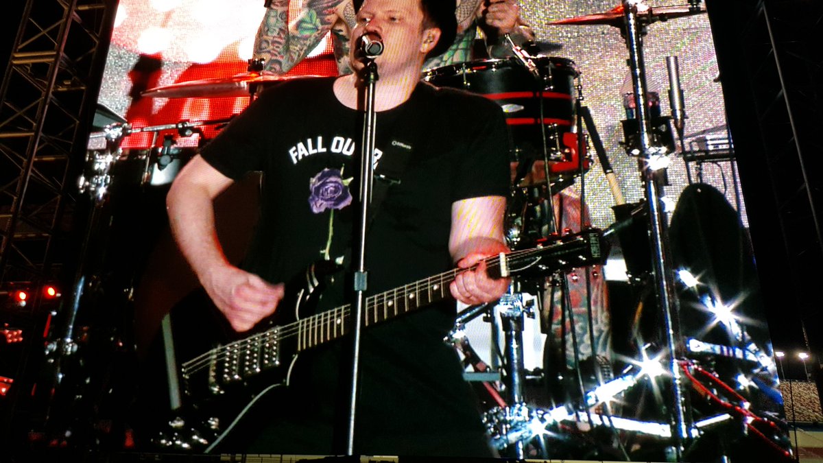 mdrodrig05's tweet photo. @falloutboy thanks for the memories #VMworld #VMworldparty #vmugrocks https://t.co/86J9IcKtGY