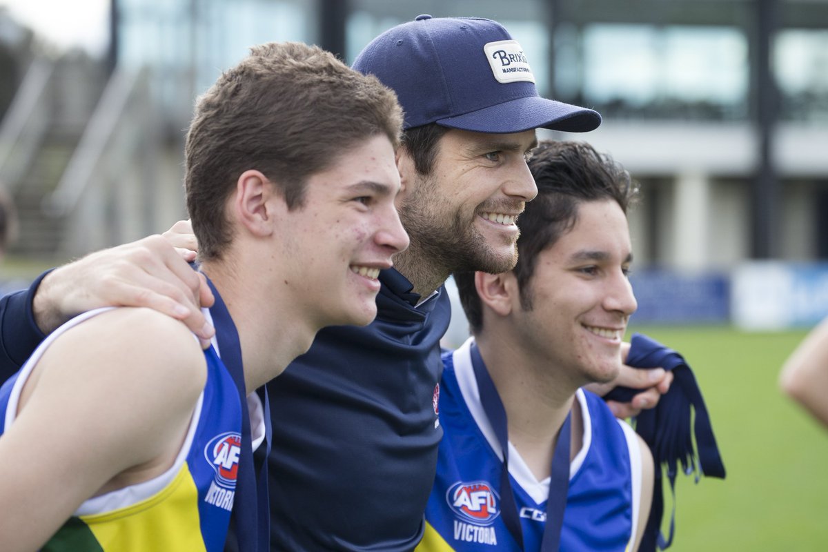 .<a href="/Richmond_FC/">Richmond FC 🐯</a> cap. <a href="/tcotchin9/">Trent Cotchin</a> shows his support at the Special Schools GF #VicFootyFix MORE: aflvic.com.au/blog/2016/09/0…