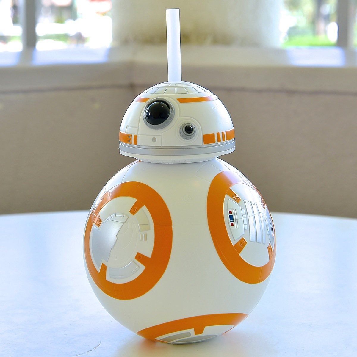 Mezzomikiのディズニーブログ R2 D2に続きbb 8も登場 東京ディズニーランド スター ウォーズ ポップコーンバケット ミニスナックケース本日発売 詳しくは T Co Dy2zktfl3t