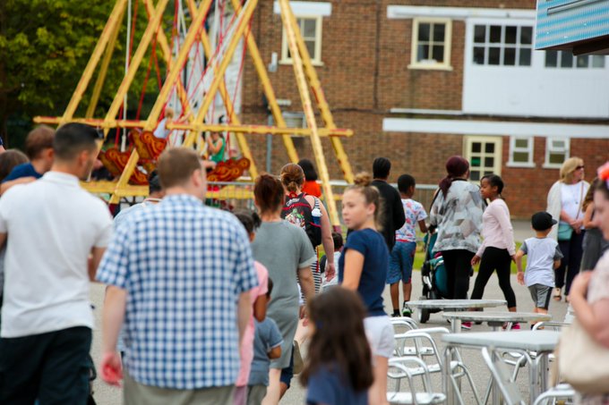 There's lots to do here down at the Hop Farm, summer is not over for us yet #summer #fun #1stofseptember https://t.co/tcwGuNYlLj