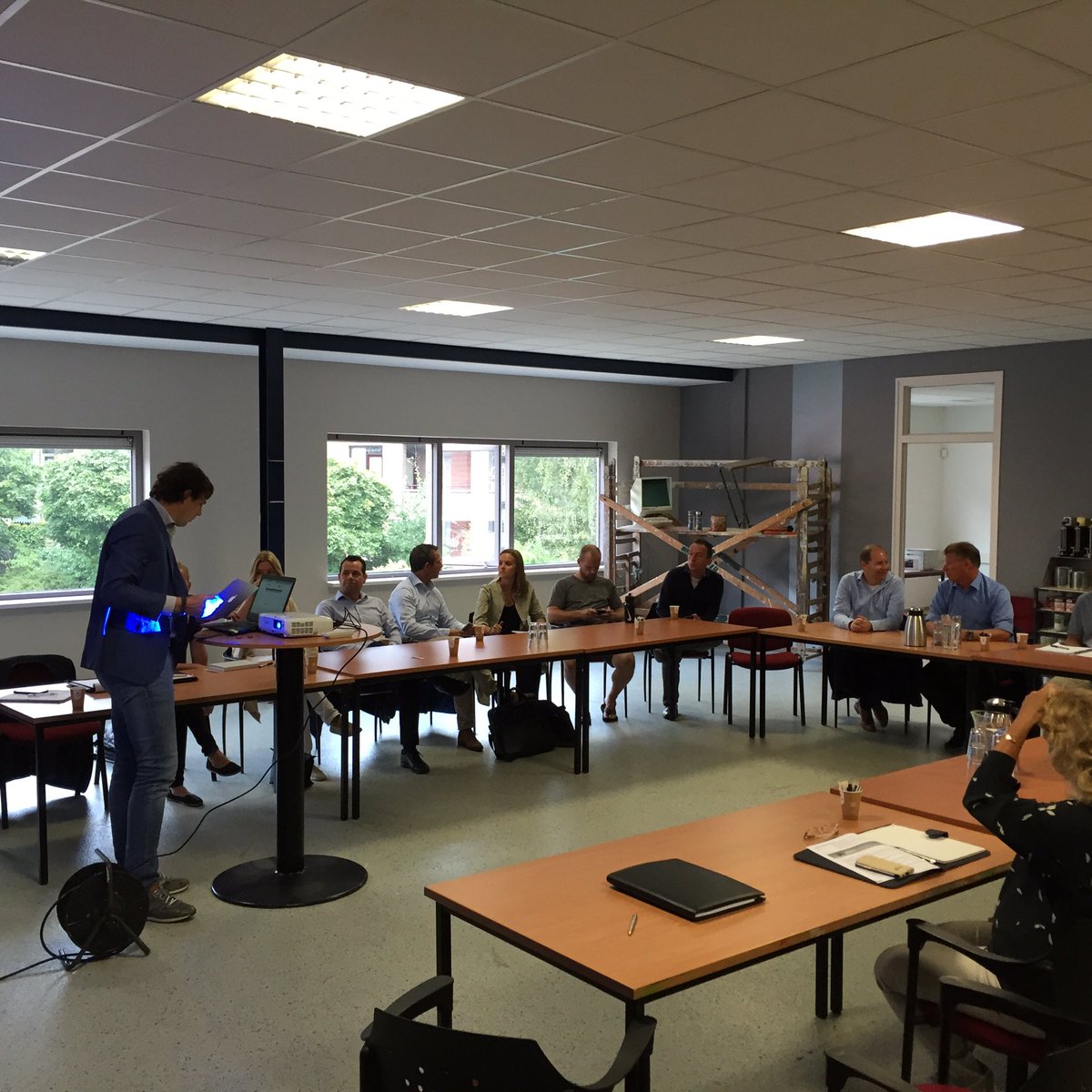 Volle bak bij <a href="/Bouwmanverf/">Bouwmancoatingsnl</a> in Hilversum Ook voor cursus en overleg kan je bij ons terecht!