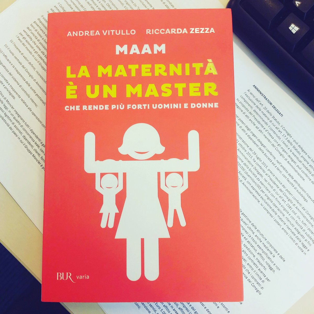 VeroCrippa's tweet image. Quando hai delle colleghe veramente MITICHE ti fanno questi regali!!! ❤
#maternity #master #jobevolution