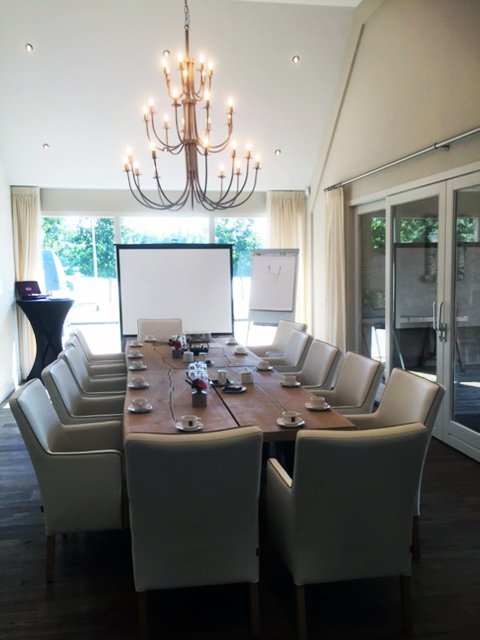 TherecaBV's tweet image. Naar alle tevredenheid van de klant, afgelopen week nieuw meubilair geleverd aan @RestaurantDeMol