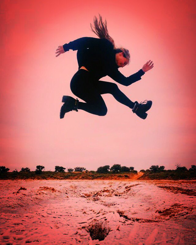 Natalie let her pipes loose on an <a href="/ElkRoad/">Elk Road</a> track that is premiering on @triplejlinda right about now!! Tune in!