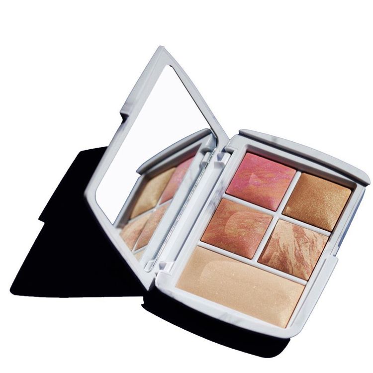 HourglassMakeup's tweet photo. The waitlist to the Ambient Lighting Edit in Surreal Light is getting full! Join today: https://t.co/AjGHyuN5wt https://t.co/5rp8FcuXK3