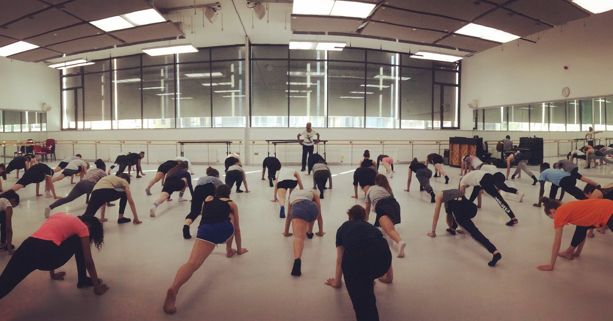 Day 3 deep stretching #hortontechnique #feelinggood <a href="/dance_east/">DanceEast</a> <a href="/DanceConsortium/">Dance Consortium</a> #AlvinAileyCATs #AileyTour2016