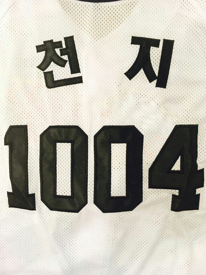TEEN_TOP's tweet photo. https://t.co/TuAJ8NAjuG