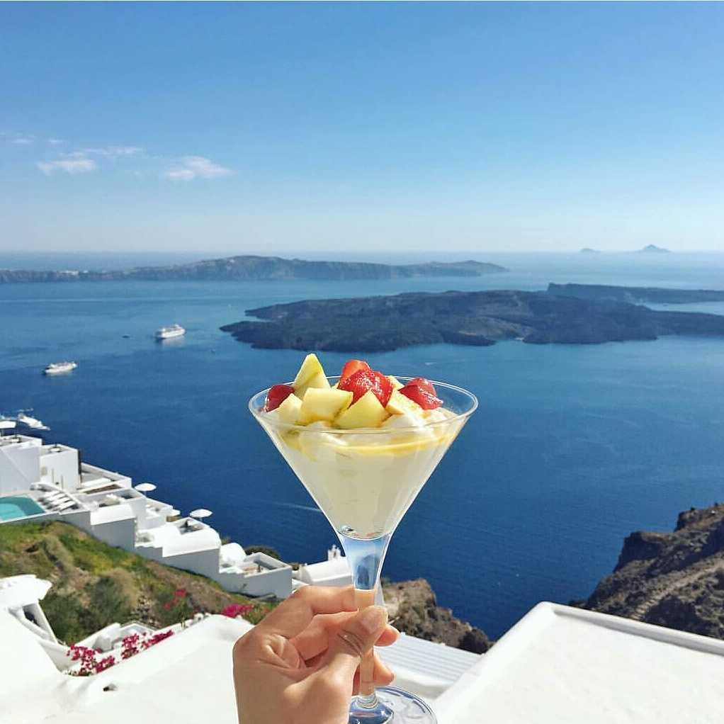 KapariSantorini's tweet image. Natural sweet treatment #kaparinaturalresort #kaparisantorini #travel #greece #santorini #imerovigli #holiday #ttot