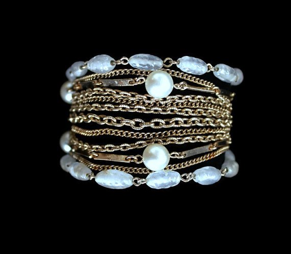 heidi_galati's tweet photo. https://t.co/dUKT3TII42 #Kramerbraclet #layeredchainbracelet #Kramerjewelry #multichainbracelet #TeamLove https://t.co/WhwHeO9SU2