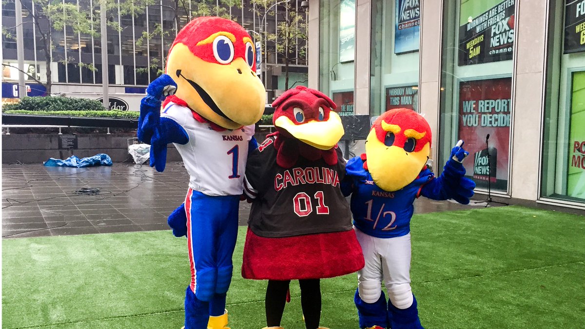 KUAthletics's tweet photo. On the set of @foxandfriends to wake the world up and get everyone ready for #CollegeColors Day tomorrow! 🔵 🔴 https://t.co/shmiw9ZcsY