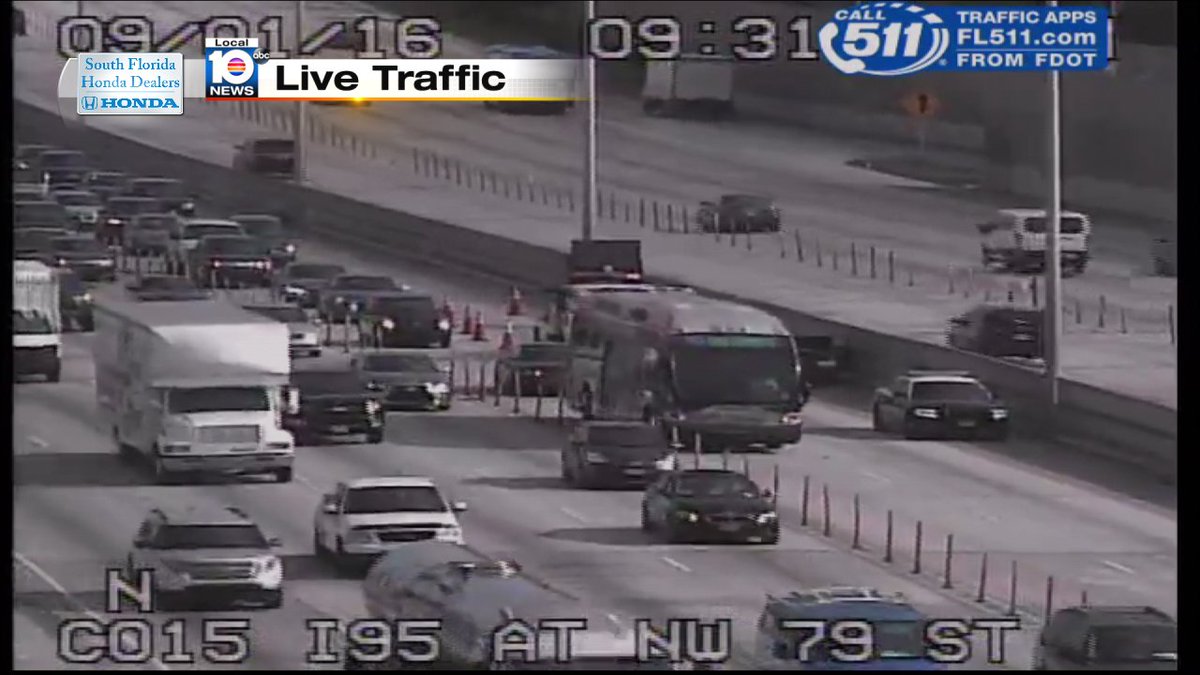 Crash on I-95 SB Express at NW 79th St #traffic #miami https://t.co/35DO4fUcY0