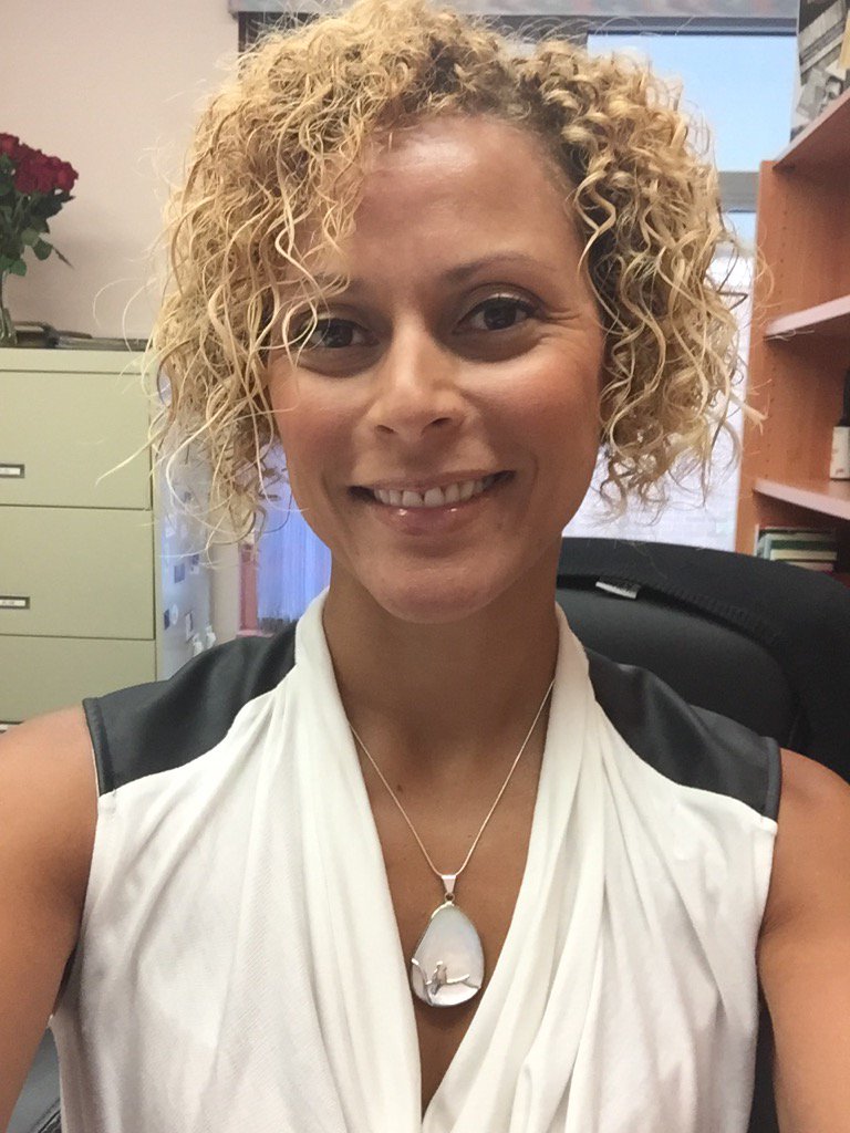 FosterNiki911's tweet image. Wearing my power necklace in order to be fierce today! Thx @akwiebe and the Donwood Gang! #StrongandFierce