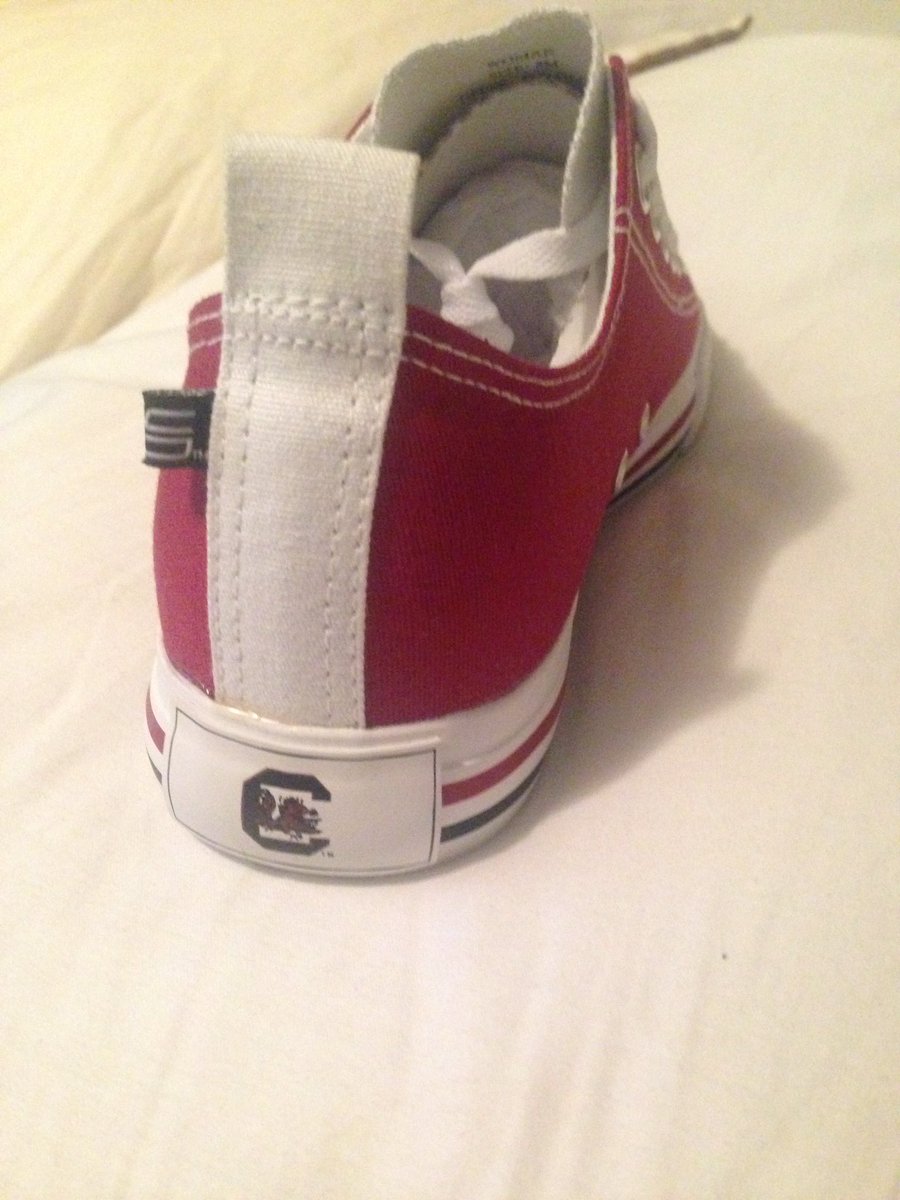 SKICKSsneakers tweet picture