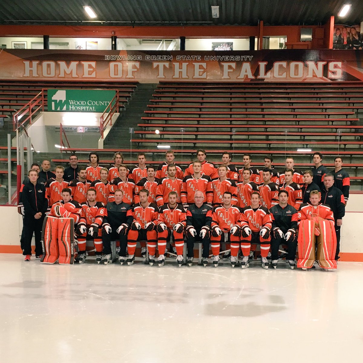 Not only does Sept mean we are ONE MONTH from hockey season, but today was also team photo day! #IsItOctoberYet?