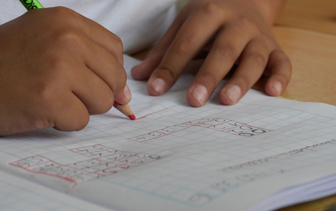 BFMTV's tweet image. Les bons sites et les applis gratuites pour aider vos enfants à faire leurs devoirs
hightech.bfmtv.com/internet/les-b…