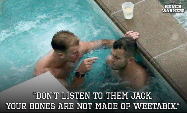 Joe Hart offering some encouraging words to Jack Wilshere...