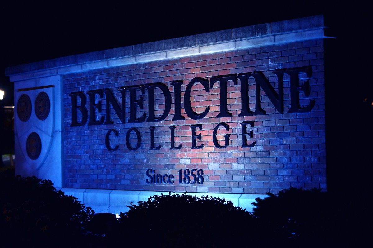 Very cool!! RT <a href="/BenedictineKS/">Benedictine College</a>: Our campus is alight in blue to honor Mother Teresa’s Canonization.