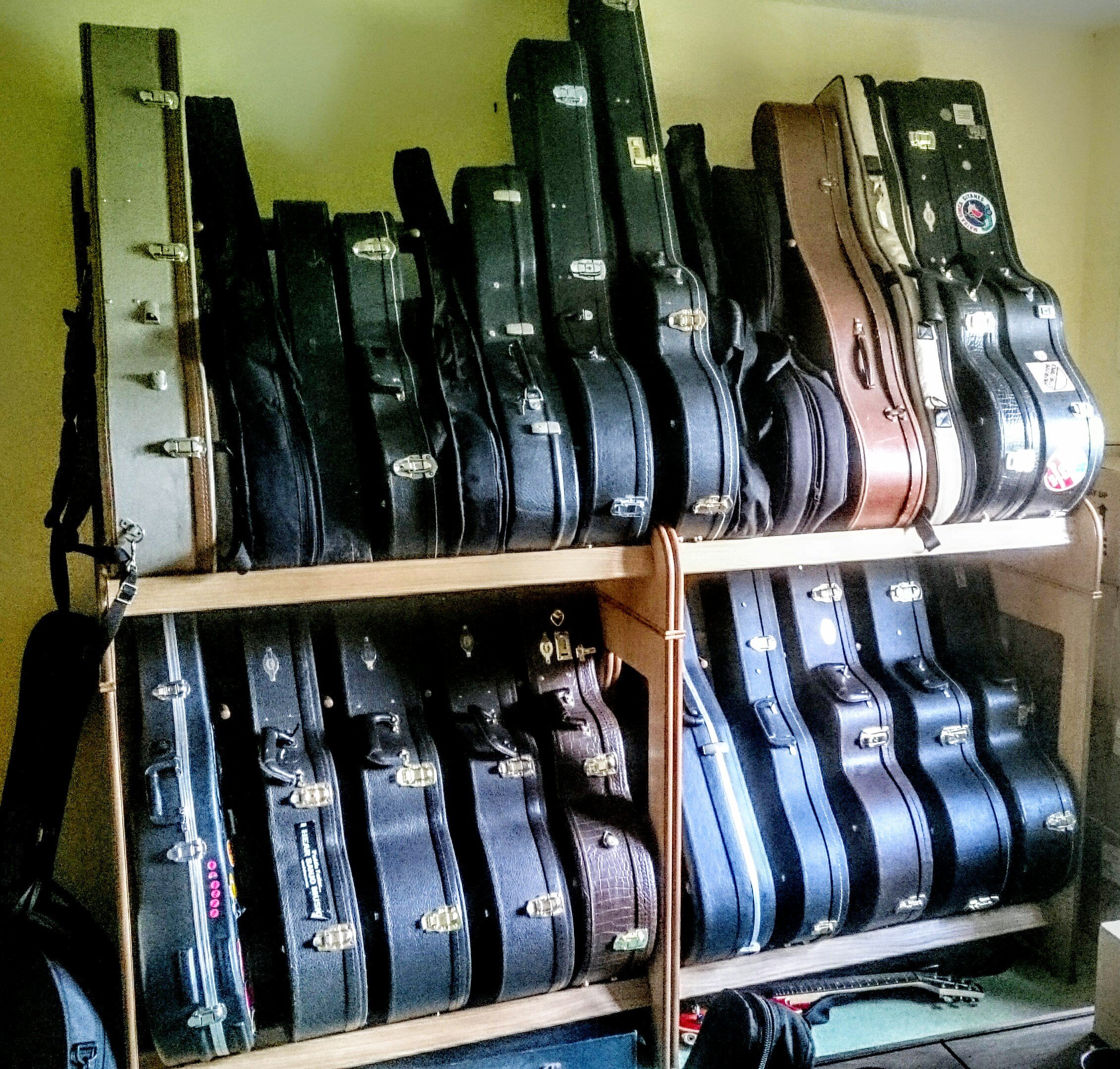 Guitar case sale shelf