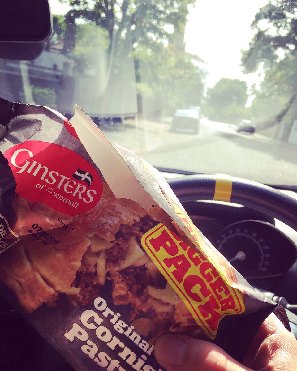 Totallydriving's tweet image. Sometimes the pasty wins the battle ! ( it's not a real Cornish pasty 😂🙈 ) #DrivingLesson #Teddington